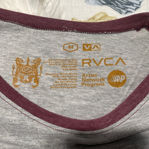 Women's RVCA 3/4 Sleeve Tee M Gray Burgundy - Picture 2 of 6